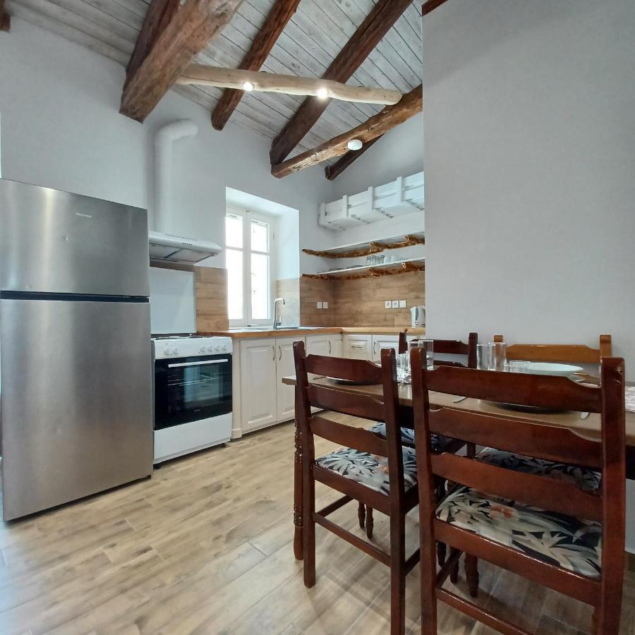 Alekos Cozy Stone 2br Karya Center * Kariá