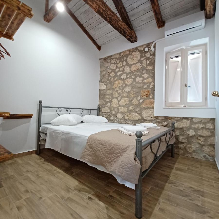 Alekos Cozy Stone 2br Karya Center Prázdninový dům *