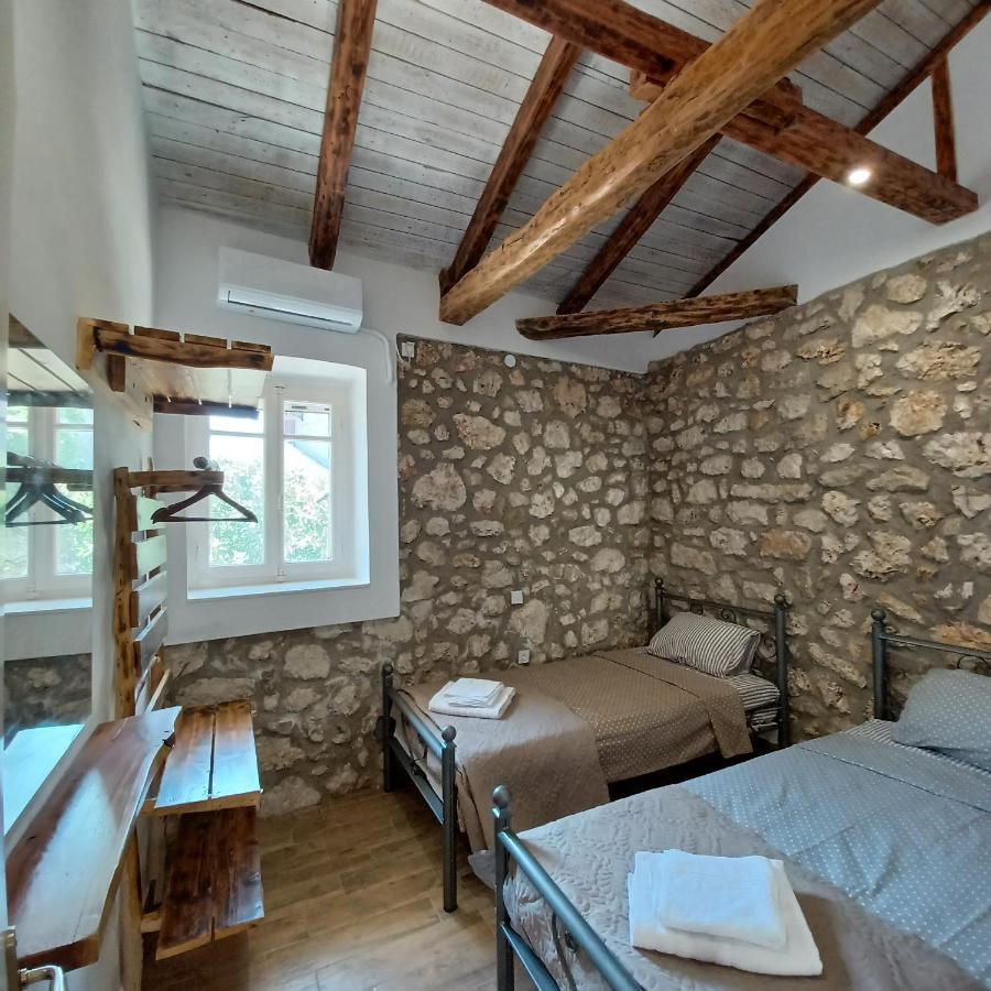 Alekos Cozy Stone 2br Karya Center * Kariá